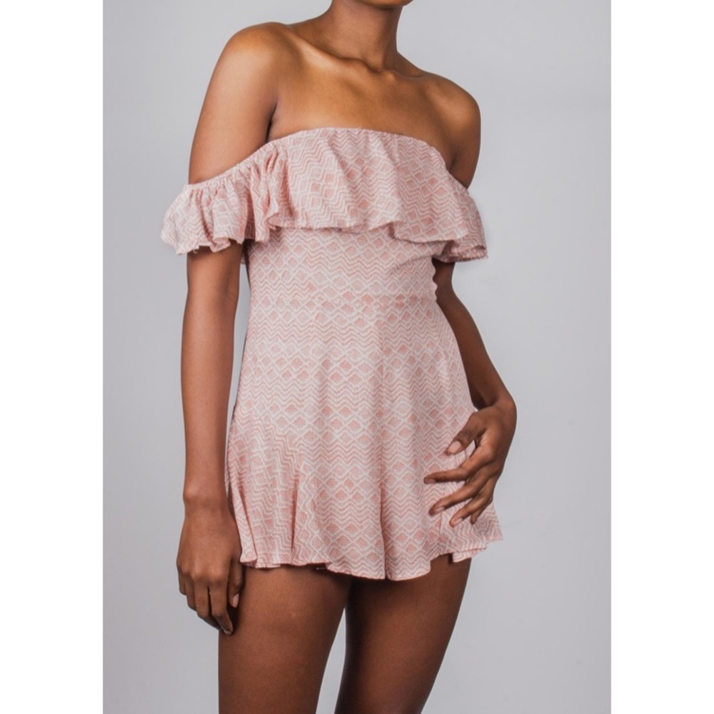 Off shoulder romper - Picture 8 of 8